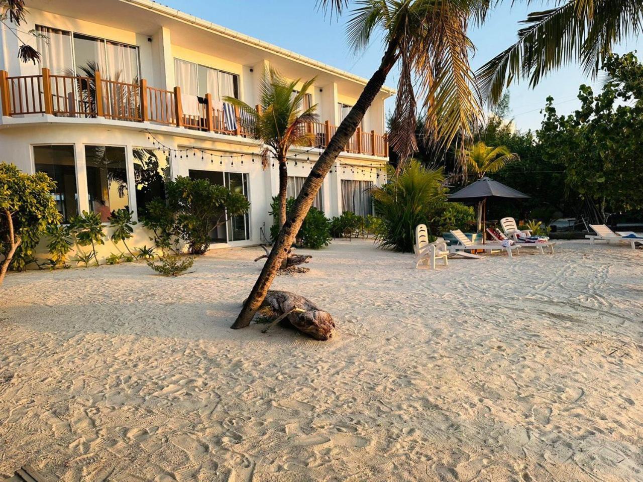 The Sunset Villa Dhiffushi Exteriér fotografie