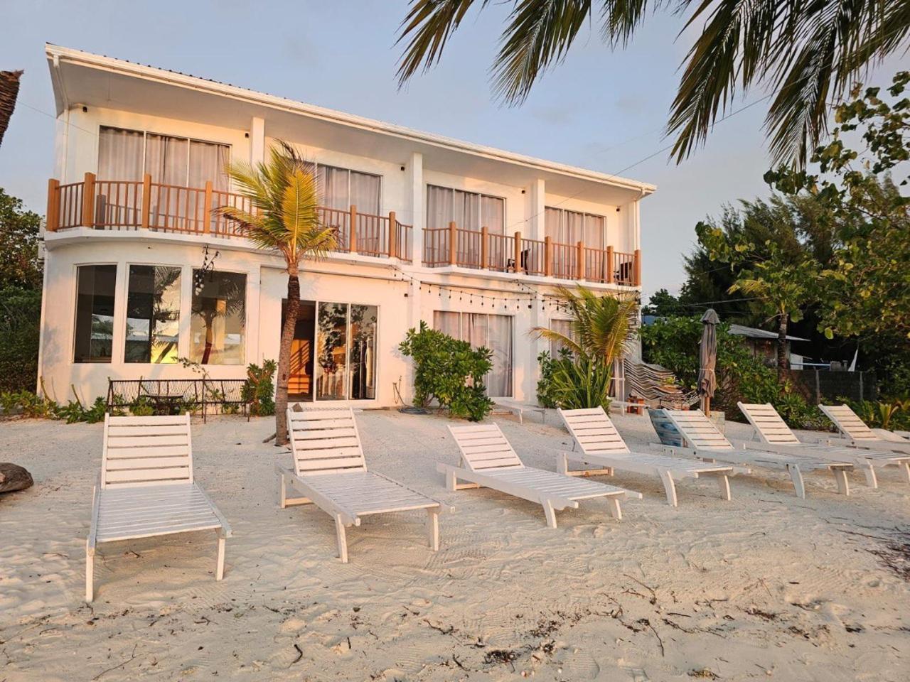 The Sunset Villa Dhiffushi Exteriér fotografie
