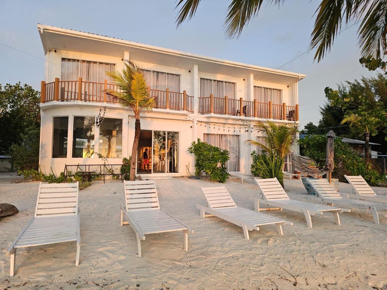 The Sunset Villa Dhiffushi Exteriér fotografie