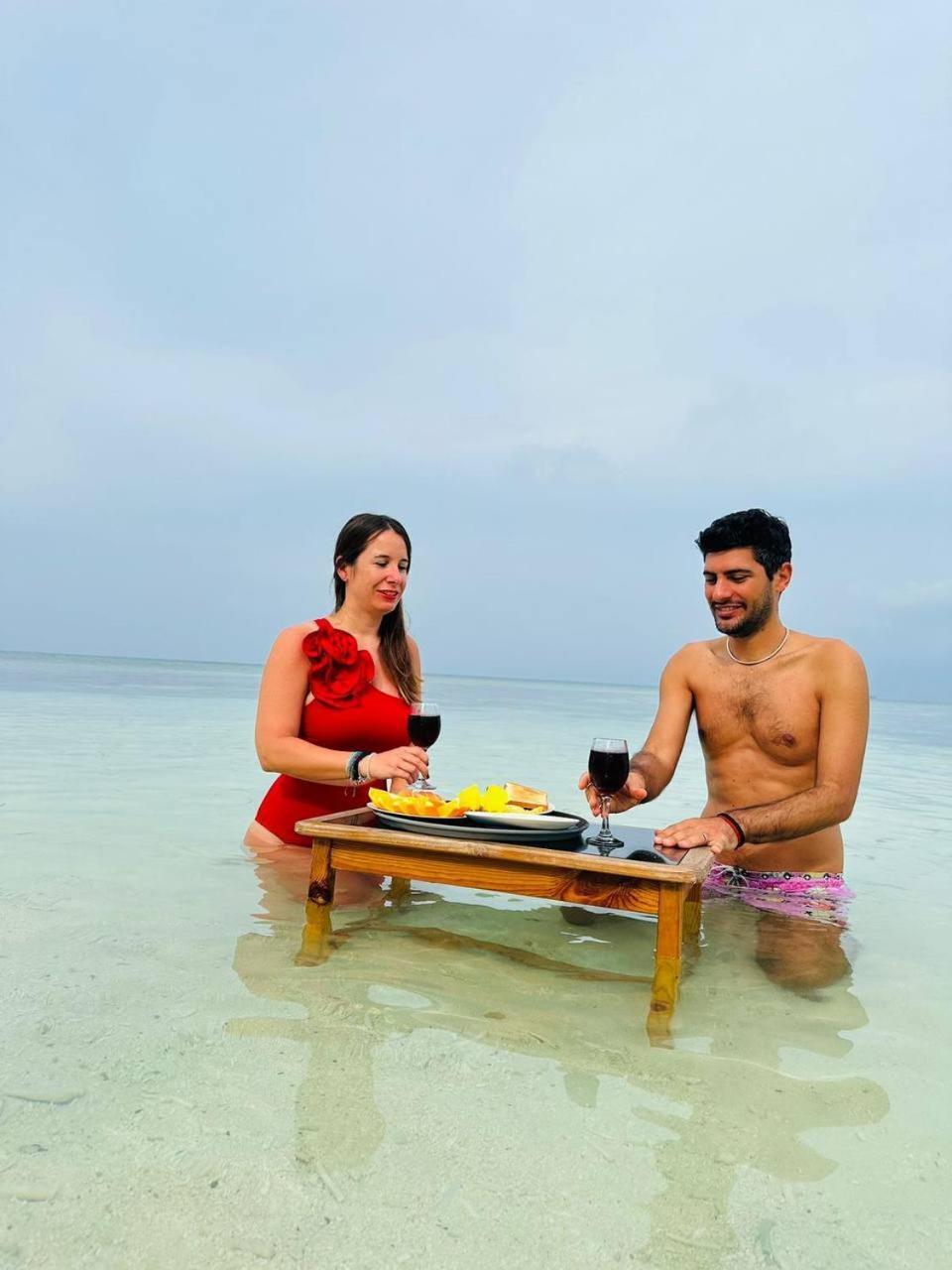 The Sunset Villa Dhiffushi Exteriér fotografie